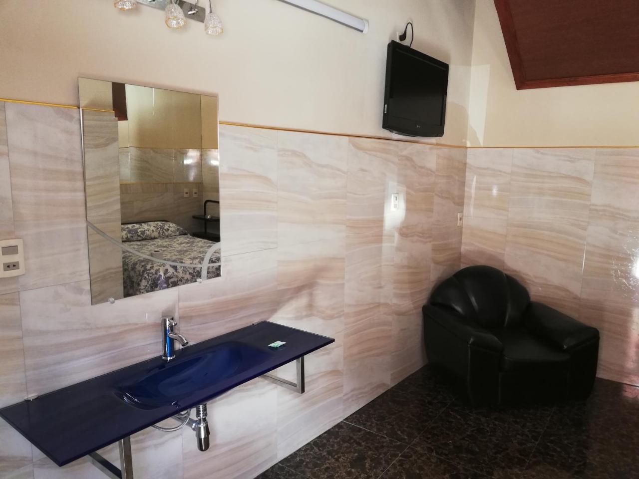 Hostal Rio Ibare ラパス エクステリア 写真